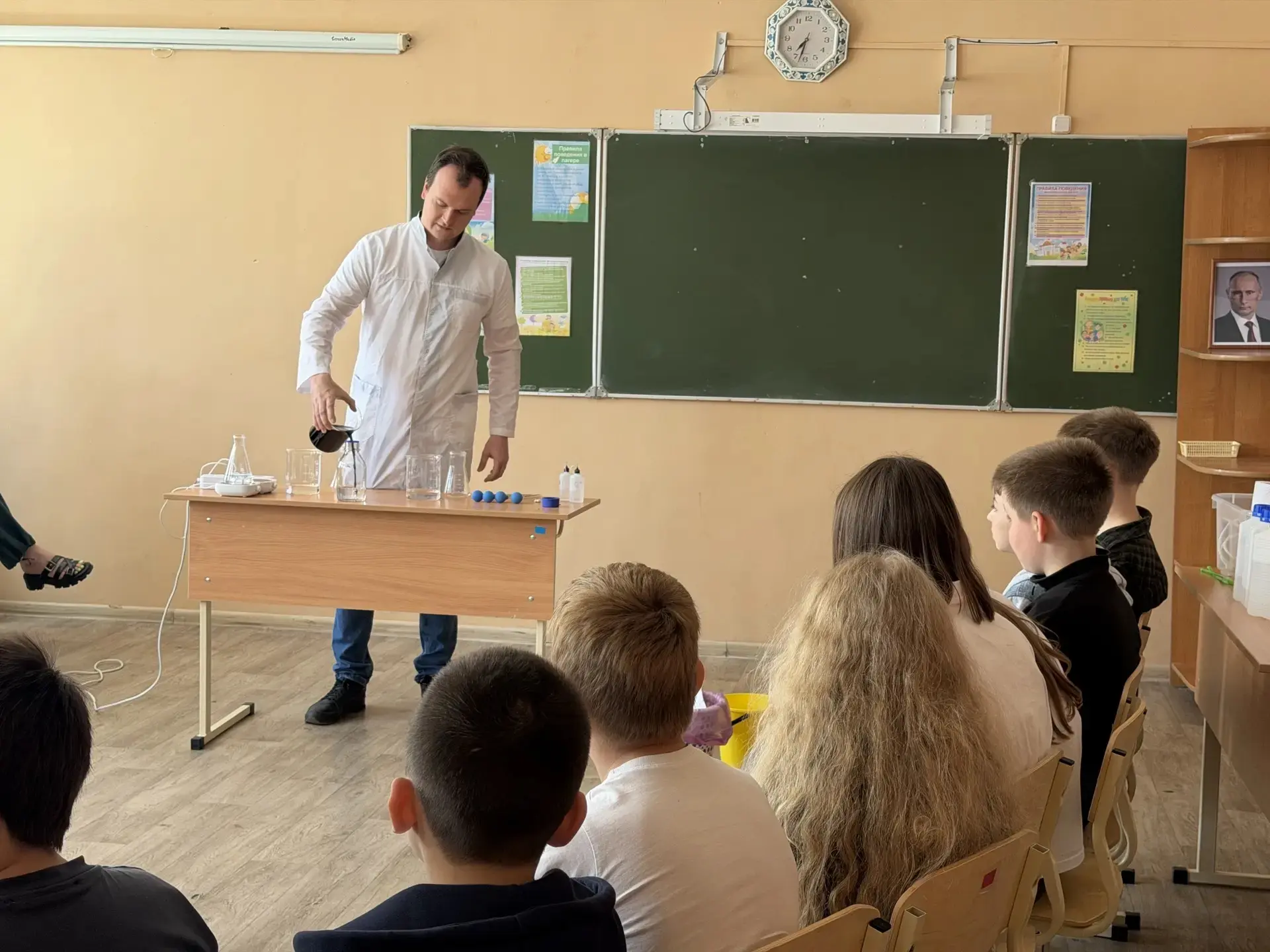 🌟🔥ПОДКУМСКИЙ ВЕТЕРОК 🔥🌟

В невероятное химическое шоу погрузили наших ребят вчера в лагере🕯⏳