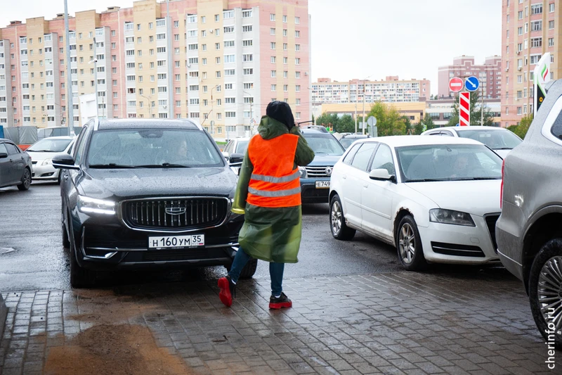 В Череповце за неделю на заправках поработали 78 волонтеров