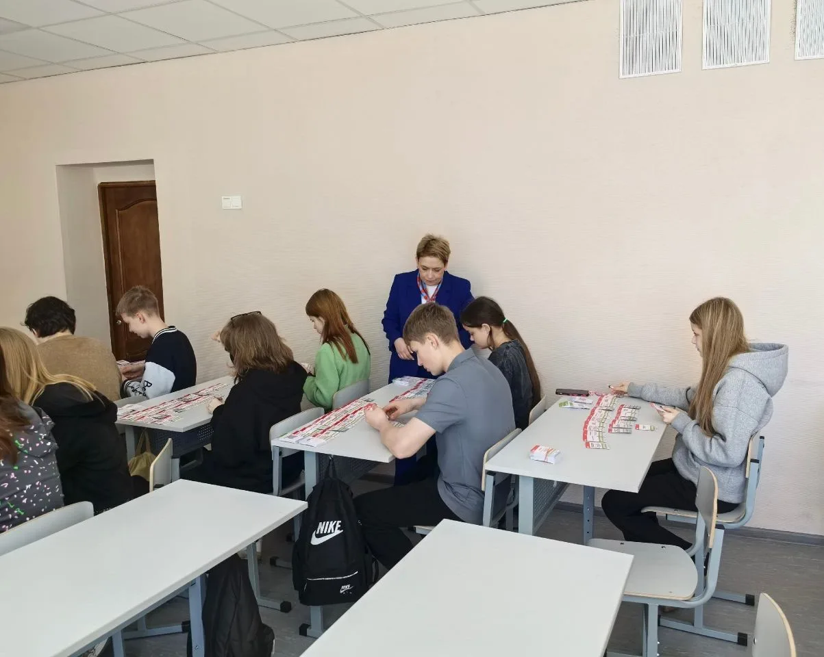 Продолжаем рассказывать про профориентационные мероприятия.  🛠16 апреля учащиеся 8-х кл. ЦО СОШ № 17