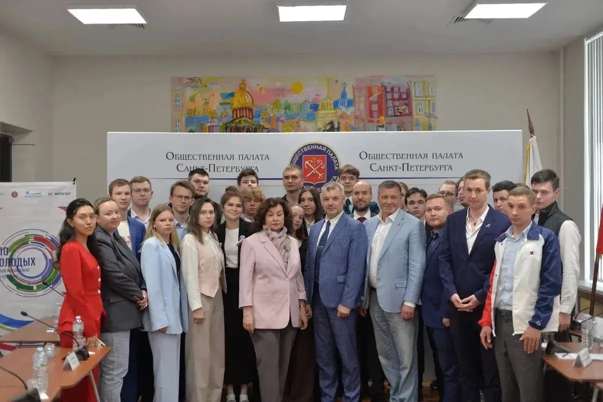 ⚡️Выступил на открытии пятого сезона проекта «Дело молодых»