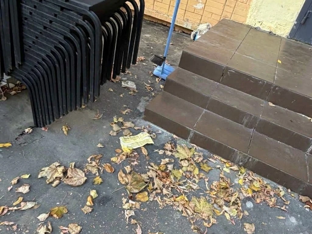 🧹 На Дегунинском проезде не устранили нарушения