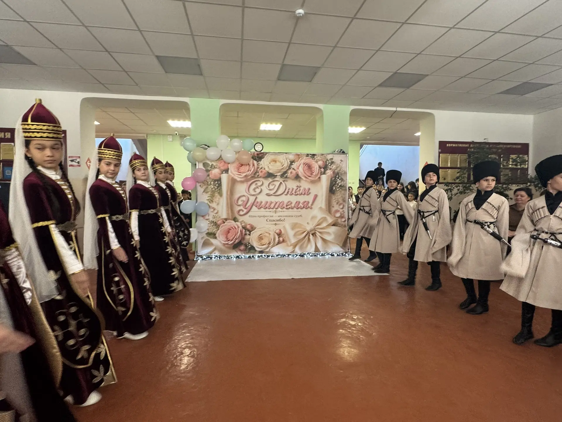 Коллектив МБОУ СОШ 2 выражает огромную благодарность хореографическому ансамблю «ФИШТ» ...