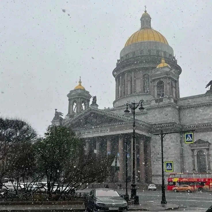 ❄️ Первый снег может выпасть в Петербурге уже в конце октября