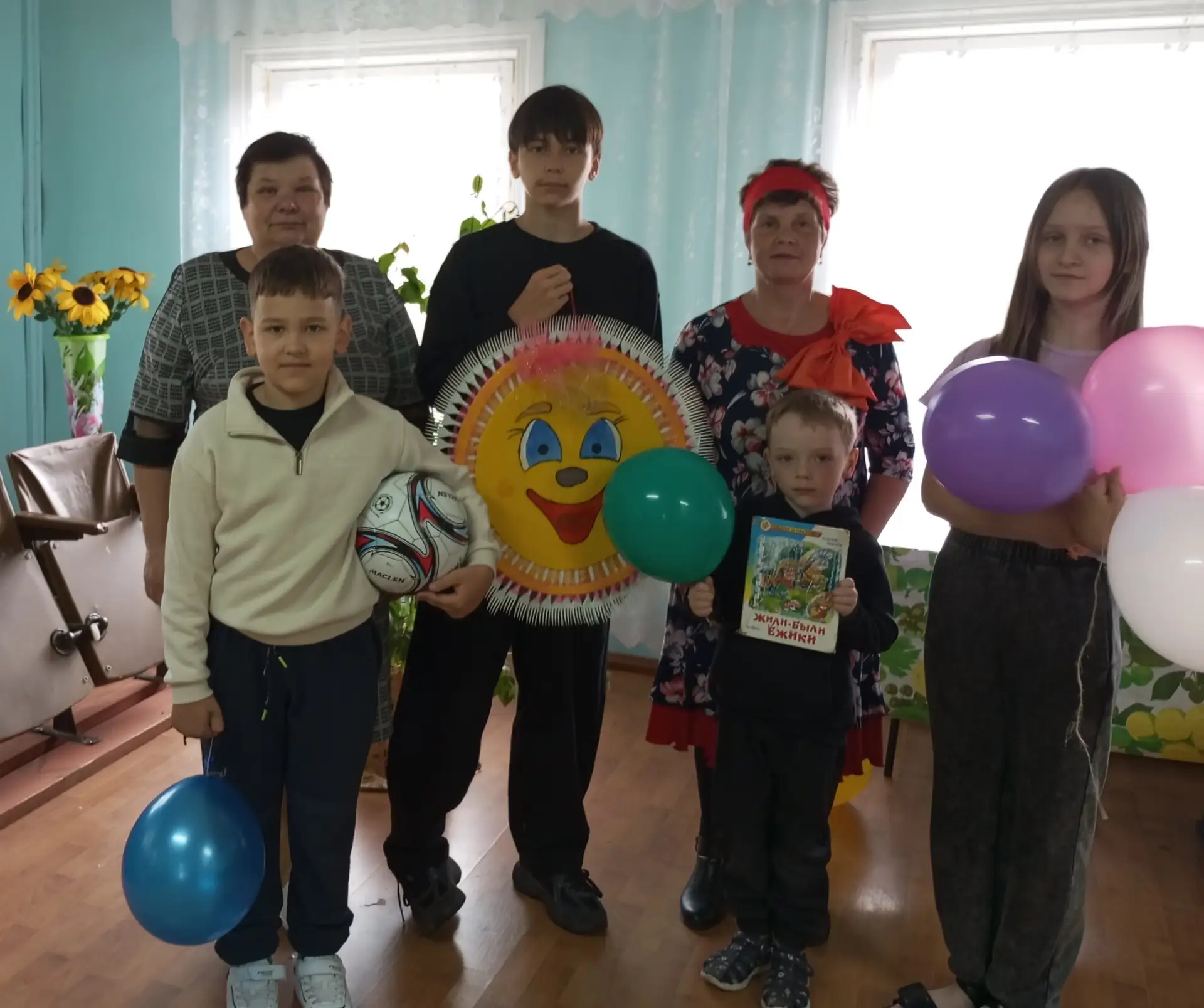 В Соловецком сельском клубе отметили День защиты детей программой «Солнышко на счастье» : https://bo