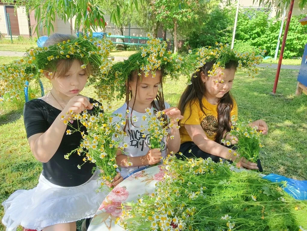 29 мая — День гадания на ромашке! ☀️🌼Да,да!Такой день существует!И он прошёл в подгото...