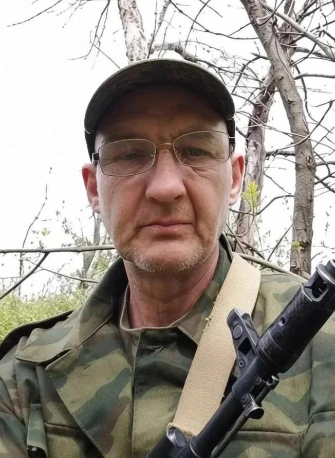 🙏Вечная память
защитнику Отечества
 
Колотов
Виктор Николаевич
 
📝«Виктор Николаевич родился 1 янв