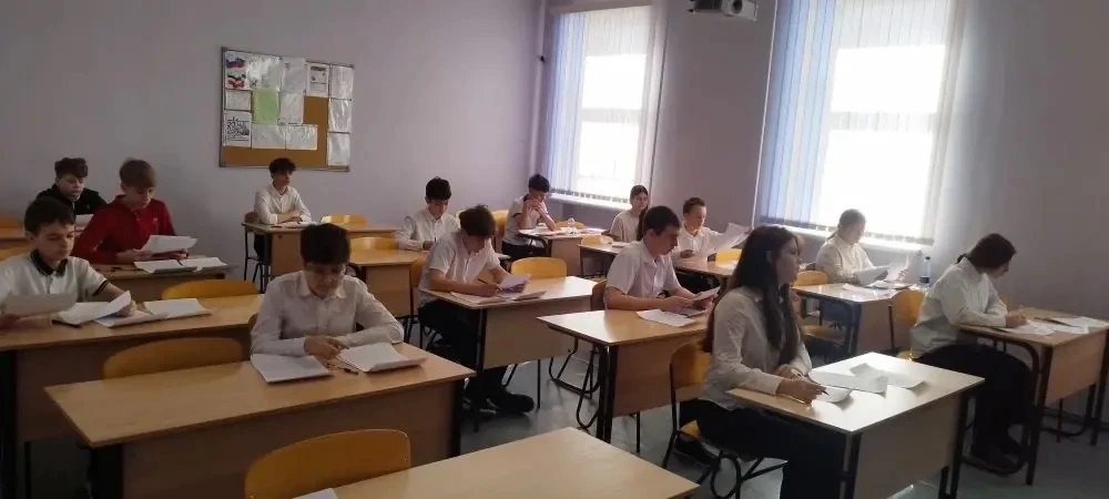 Обучающиеся 7-9классов  школы приняли участие в районной  олимпиаде в рамках проекта "Математическая