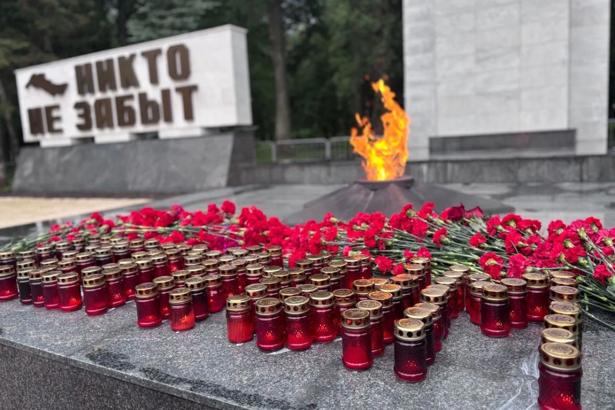 В Костроме прошла Всероссийская акция «Свеча памяти»🕯️

В мероприятиях, посвященных 85-й годовщине 
