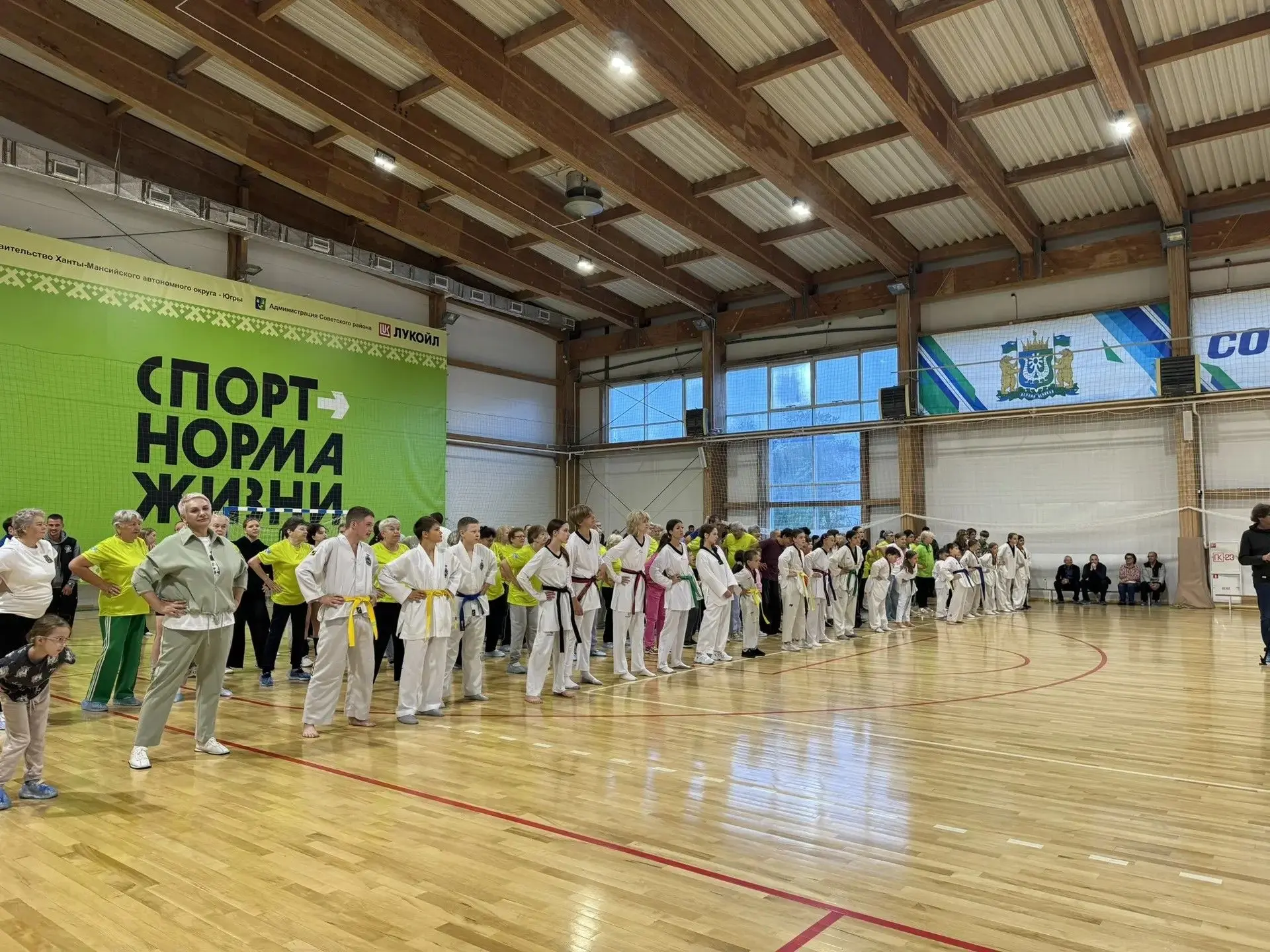 Дождь - не помеха для спорта!💪

В Советском районе отметили День физкультурника.🎉

Погодные услови