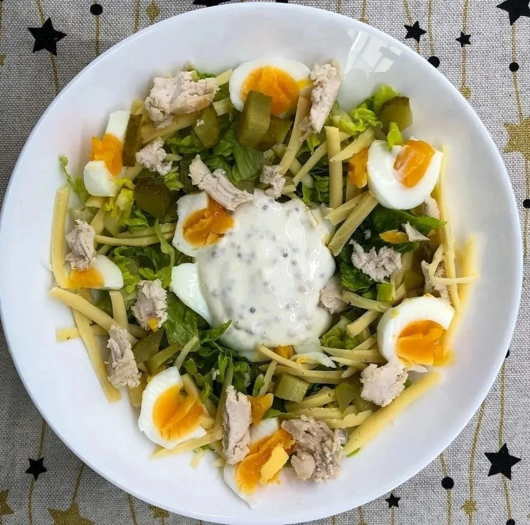 ✅Салат с курицей и солёными огурцами