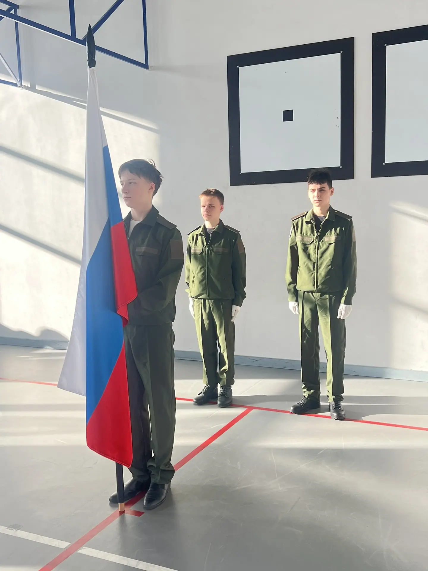 🇷🇺 В Колтушской школе стартовала «Зарница 2.0»! 🇷🇺  Торжественное открытие военно-патриотической игр