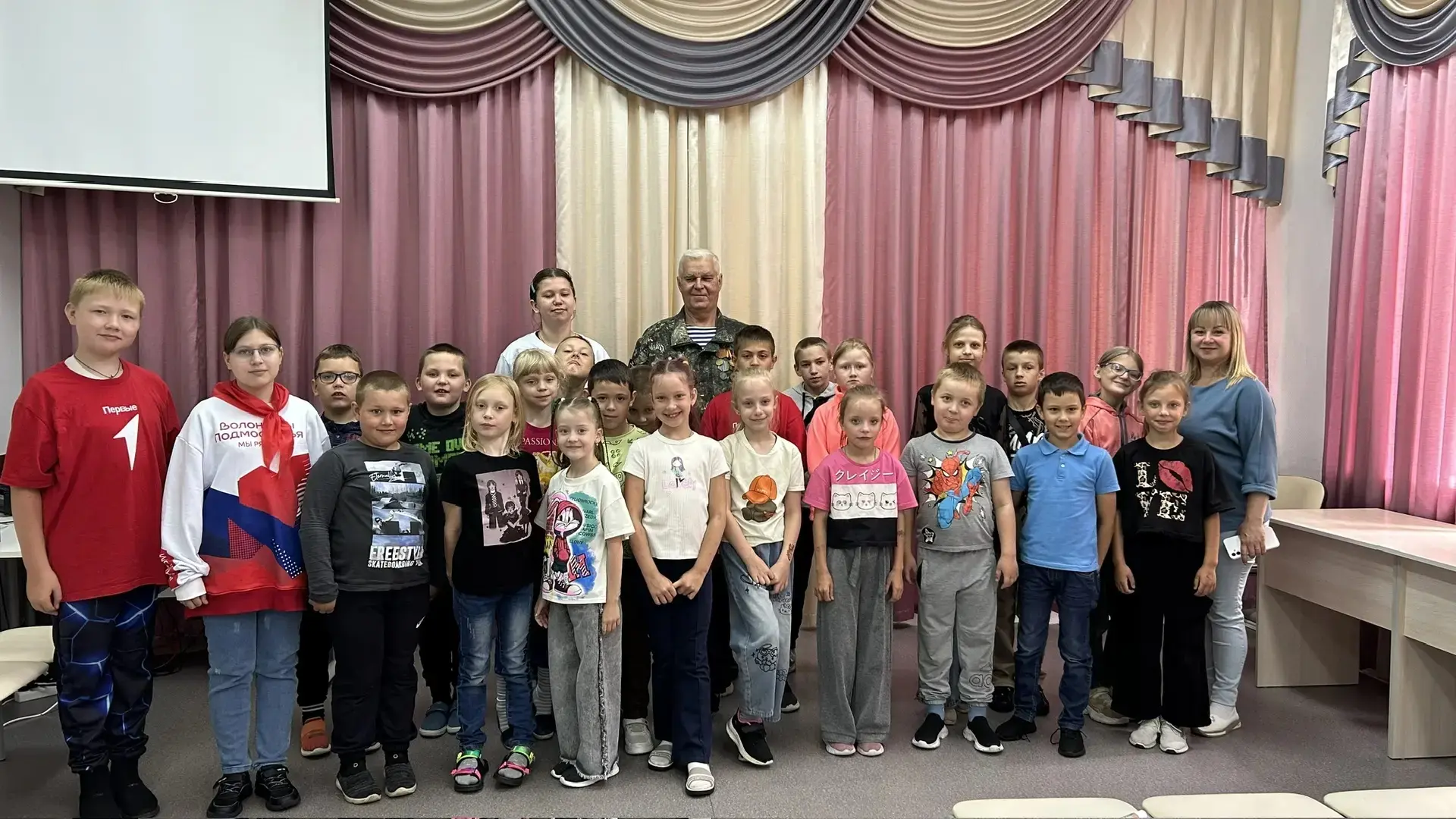 17.06.2026г. в  рамках проекта "Билет в будущее" для ребят провели встречу, посвященную профориентац