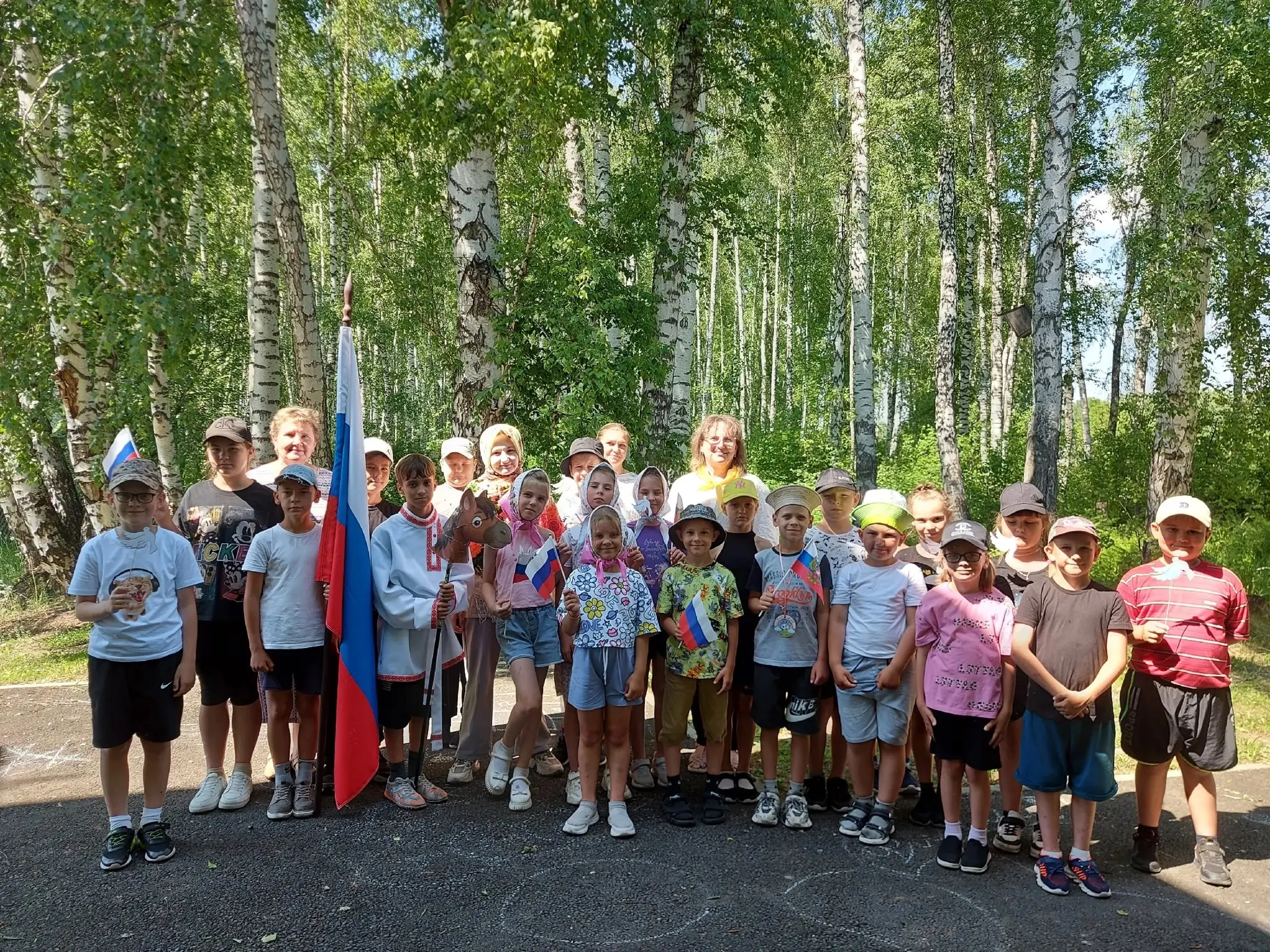 🇷🇺 С ДНЁМ РОССИИ! 🇷🇺

🗓️ 12 июня наша страна отмечает государственный праздник – День России.

