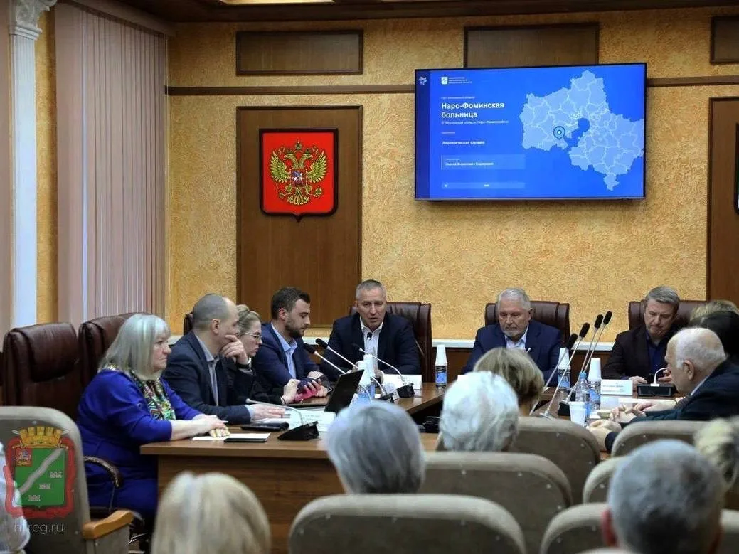 Центральной темой заседания Совета Общественной палаты округа стала медицина. Вместе с председателем