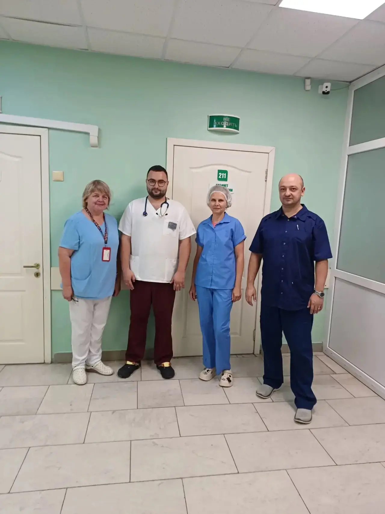 Годовалого малыша спасли врачи областной детской клинической больницы. Ребенок вдохнул ...