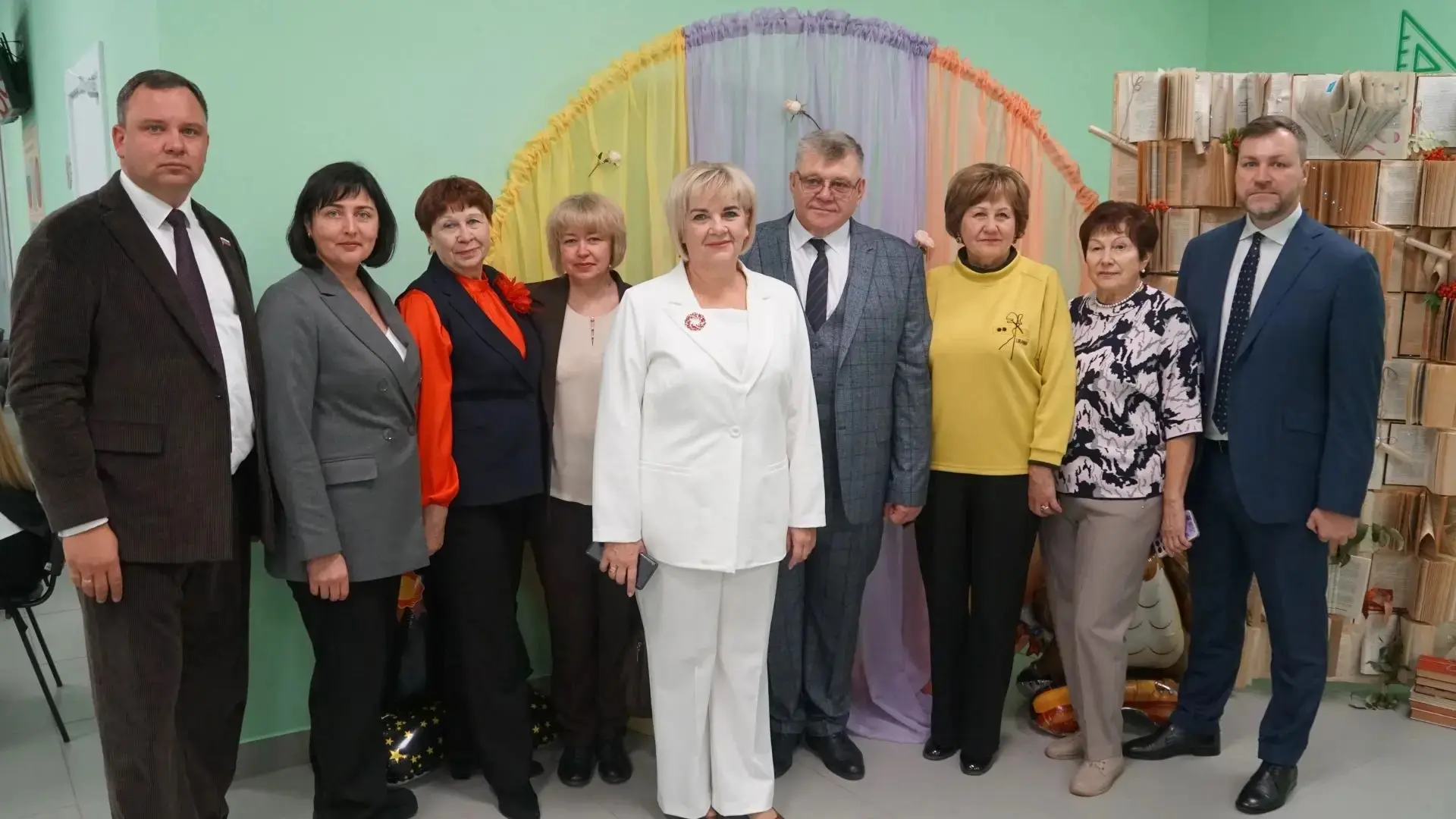 Сегодня, 5 октября, свой профессиональный праздник отмечают учителя и работники сферы о...