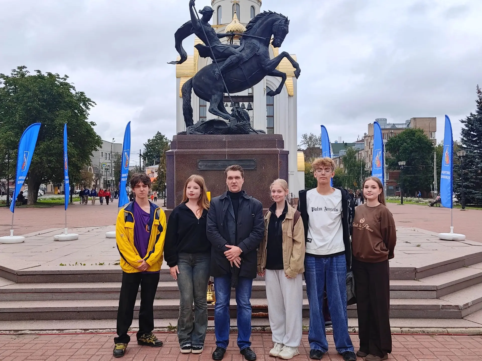 🕯️ Сегодня, в День солидарности в борьбе с терроризмом, студенты Верхневолжского ГАУ в...