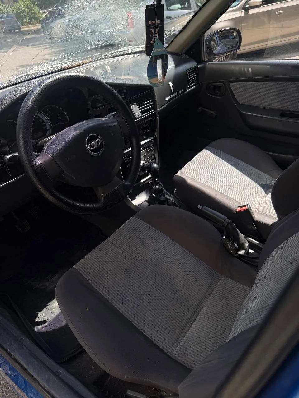 🚗 Daewoo Nexia (2012)