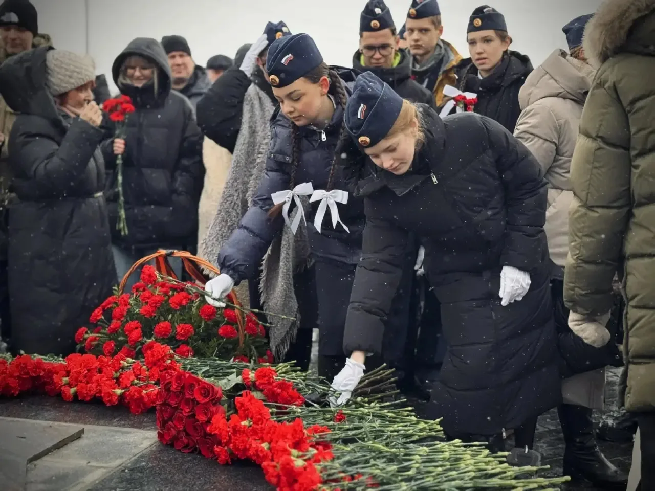 🇷🇺 Накануне Дня защитника Отечества кадеты школы приняли участие в торжественном митинге.  23 феврал