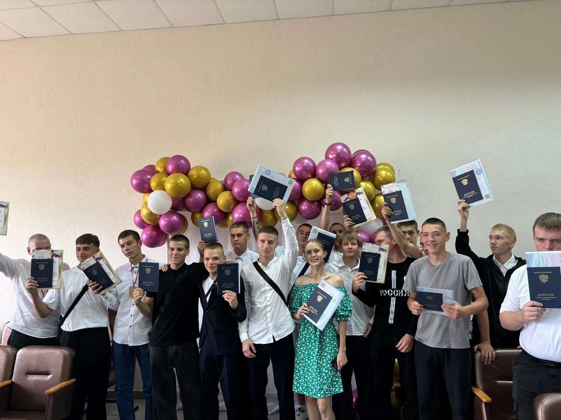 🎉В стенах Юргинского отделения агропедколледжа прошел долгожданный выпускной — яркое, трогательное 