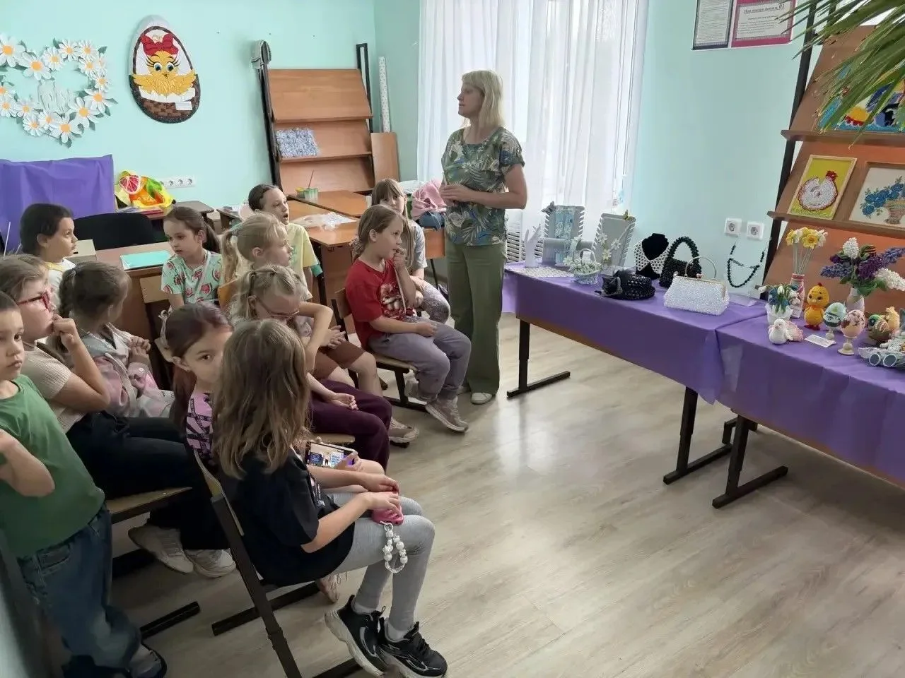 Тепло детских рук в каждой поделке!🫶
В нашем Доме детского творчества сегодня была удивительная выс