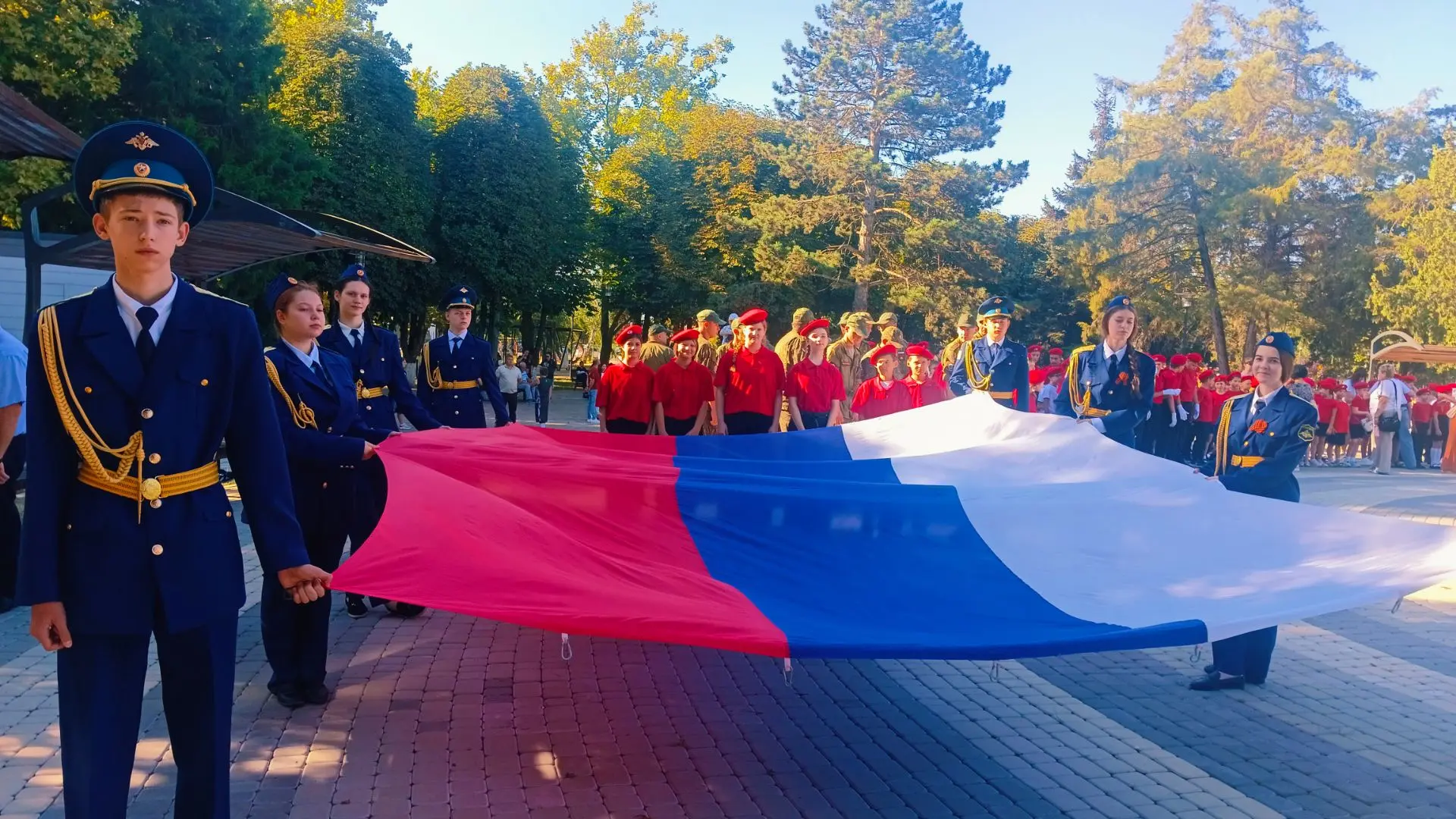 🇷🇺 Посвящение в ряды «ЮНАРМИИ»