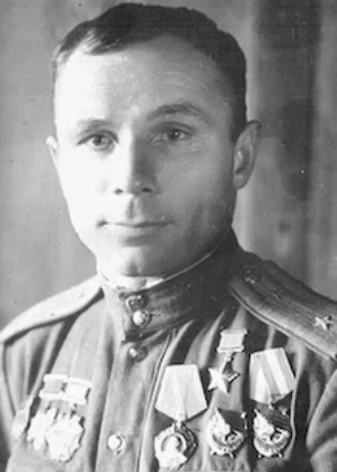 Семён Алексеевич Сибирин (12 февраля 1914 — 6 мая 1949) — советский лётчик-истребитель,...