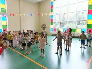 8 июня мы отмечаем замечательный праздник - День семьи любви и верности

И у нас в детском саду прош