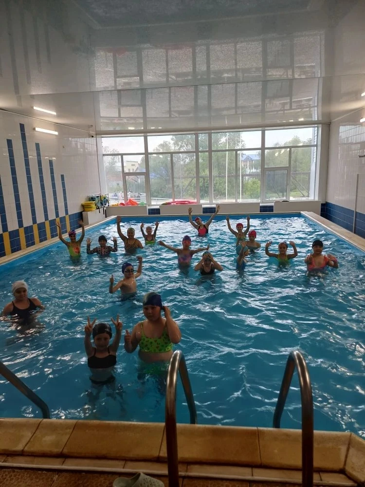 💦День брызг и улыбок: визит в бассейн