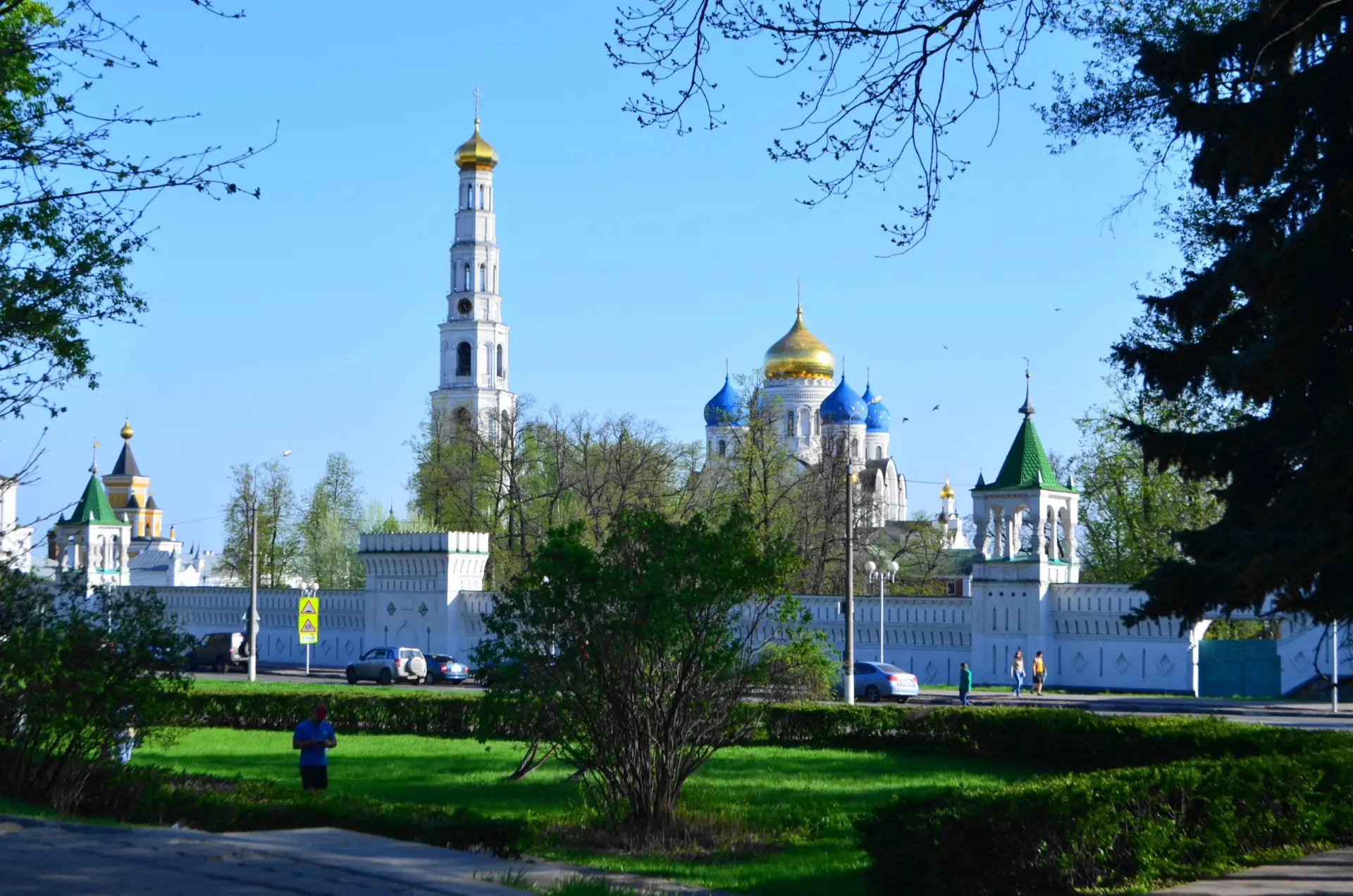 Порядка 100 лет назад в Нашей Стране и в Угрешской Слободе (нынешний г. Дзержинский Московской облас