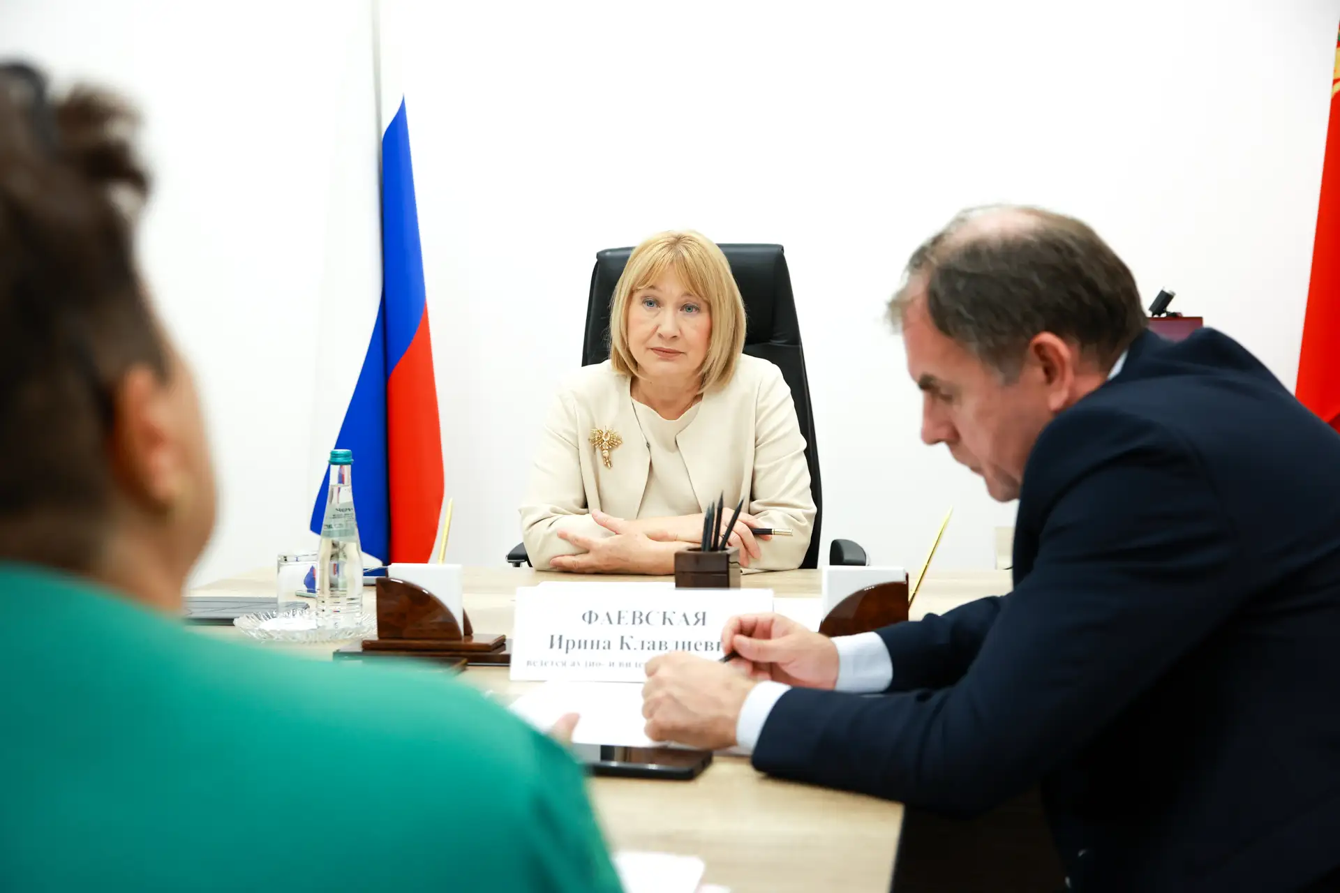 Омбудсмен Подмосковья Ирина Фаевская провела личный прием граждан

26 июня Уполномоченный по правам 