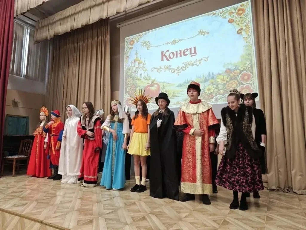 В нашей гимназии начался ежегодный фестиваль «Театральные веснушки», подаривший зрителям настоящий п