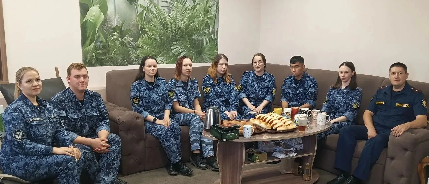 В ИК-10 прошёл вечер встречи молодых сотрудников с руководством

29 июля в ИК-10 (г. Екатеринбург) с