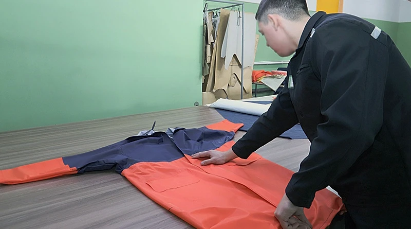 Контейнерные площадки, заборы, малые архитектурные формы (лавочки, качели): на благо го...
