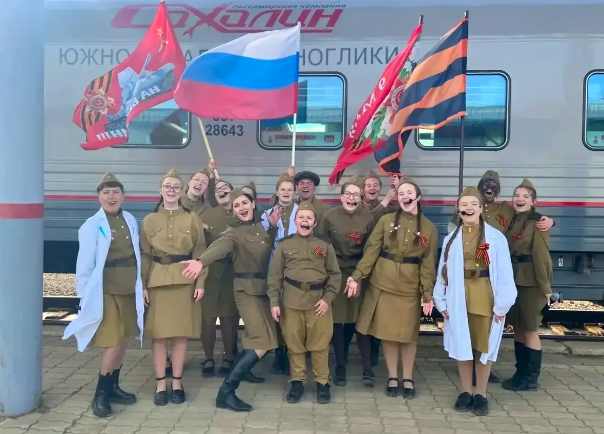 В эти праздничные дни особенно видно, как много могут сделать увлечённые люди.  Коллектив Центра тво