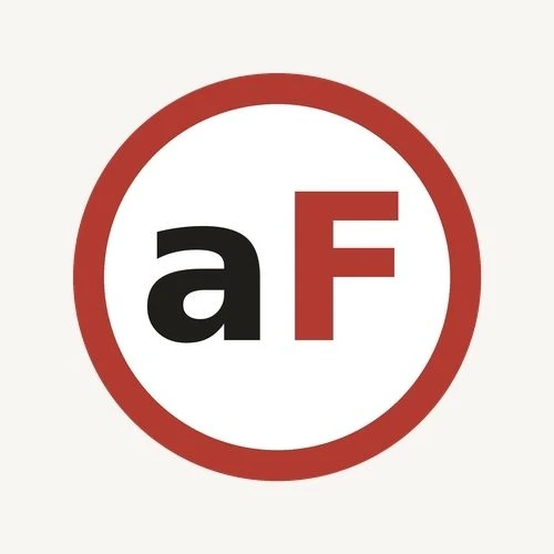 artelFood — карманный кладовщик

В ресторане редко есть отдельный кладовщик. Его работу делает шеф м