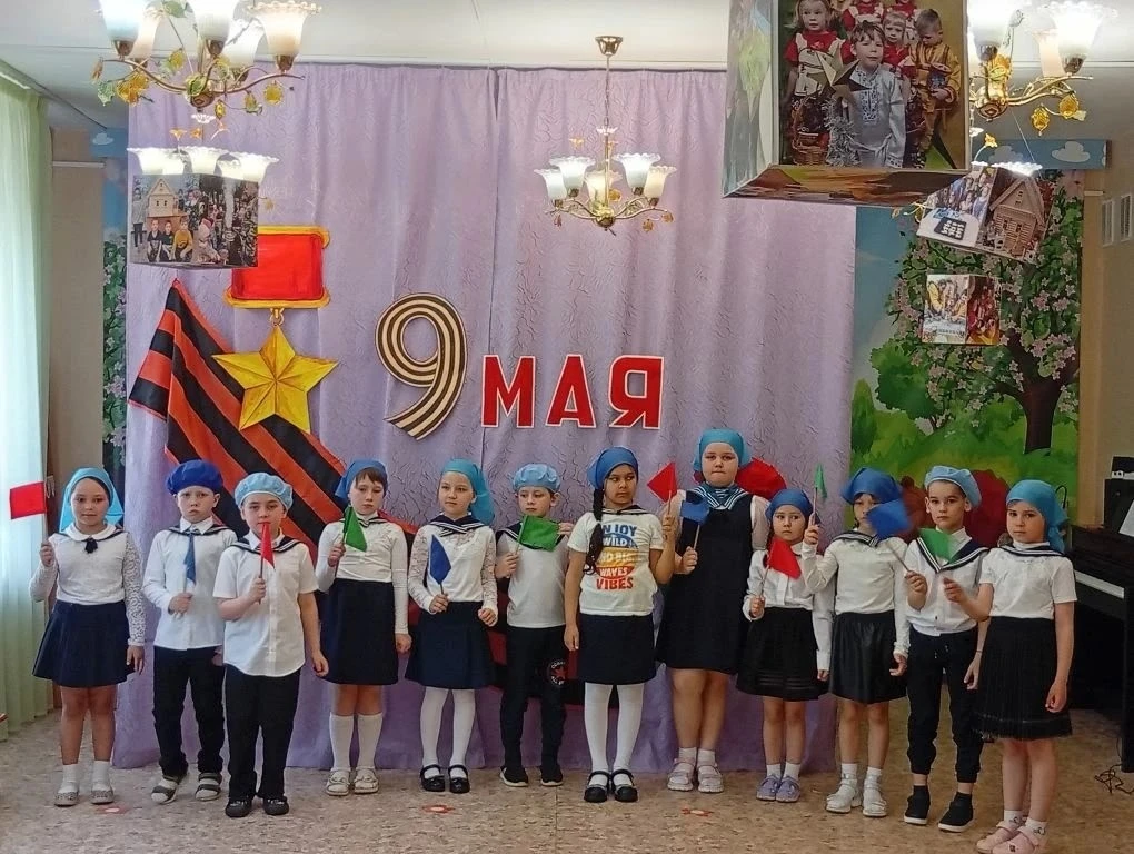 Праздник памяти и славы  День Победы —один из самых почитаемых праздников в нашей стране. С каждым г