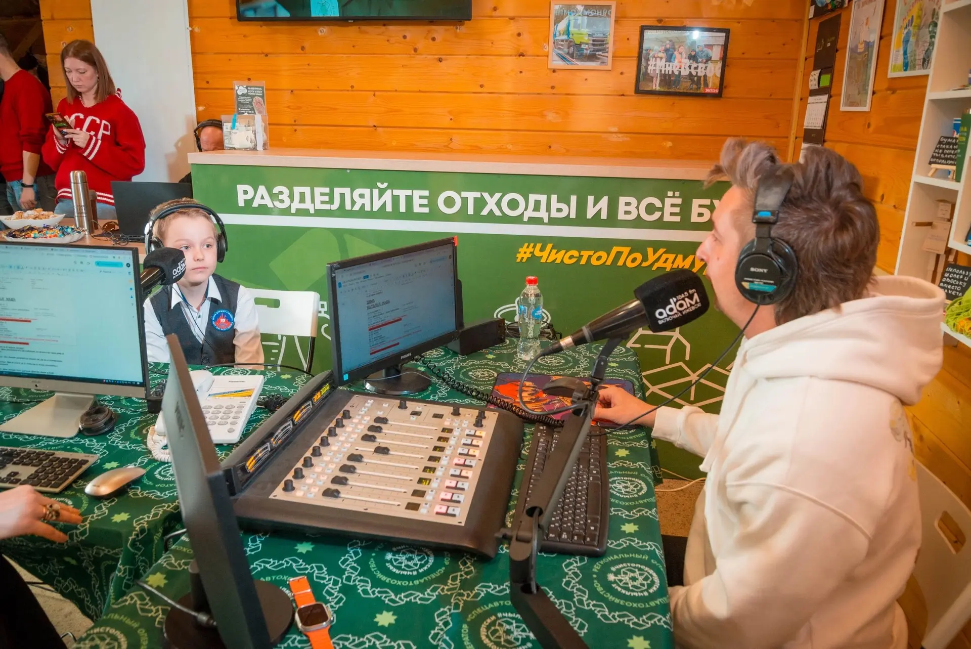 🎤Новости Экодомов на выходные: 12, 14, 15 июня нерабочие дни

13 июня работаем с  10.00 до 19.00, о