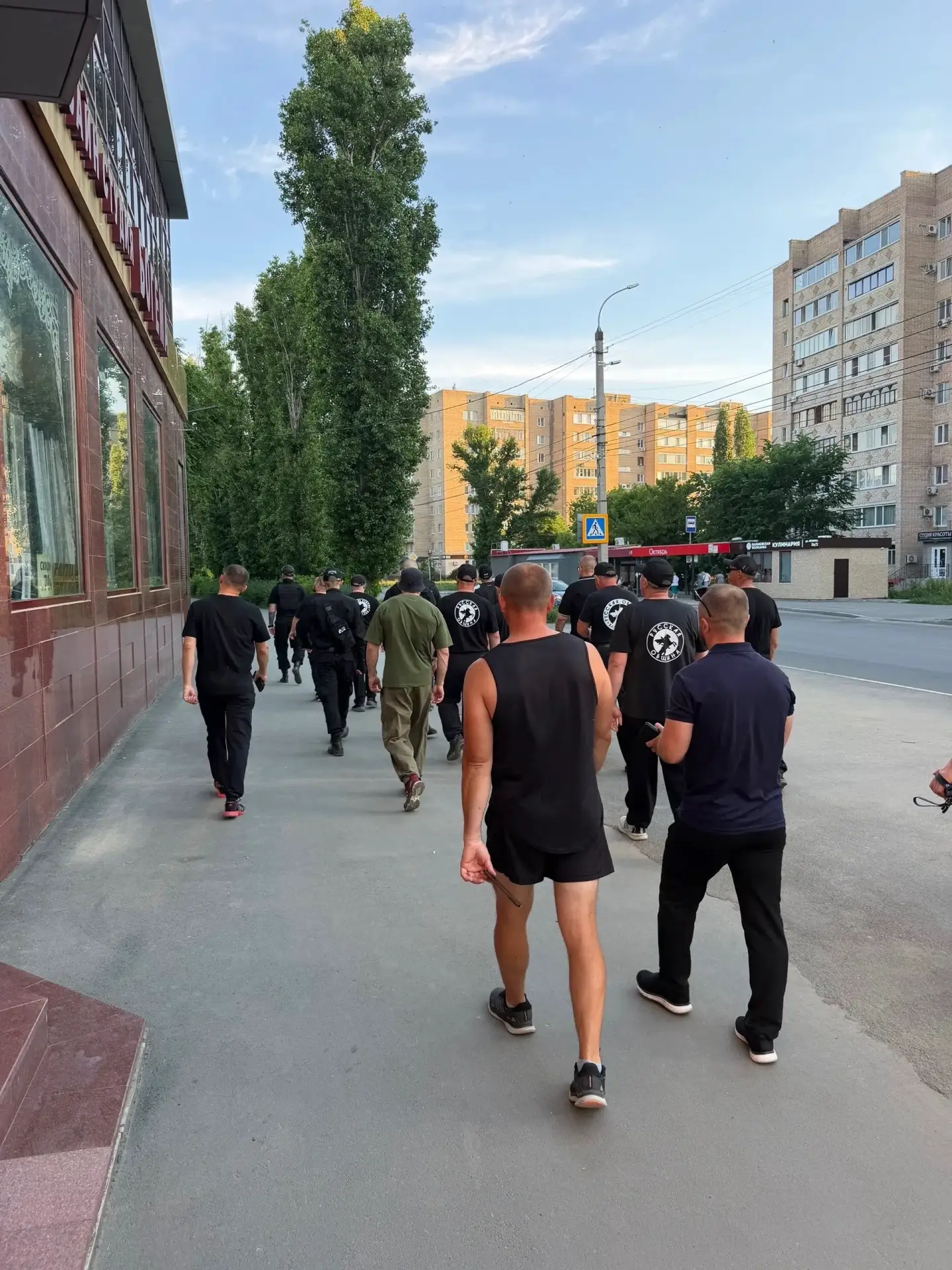 🇷🇺Русская община провела очередной рейд по старой части города.

Маршрут пролегал от Старграда по 