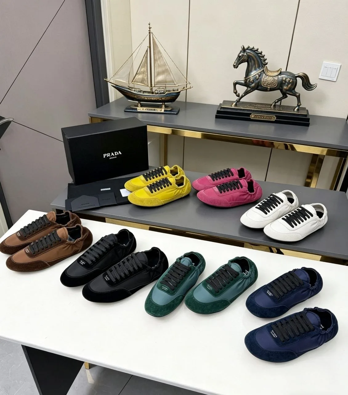 Ретро-кроссовки в стиле Prada в новинках брендов 

Что продавец написал:
Наша пара разработана по ор