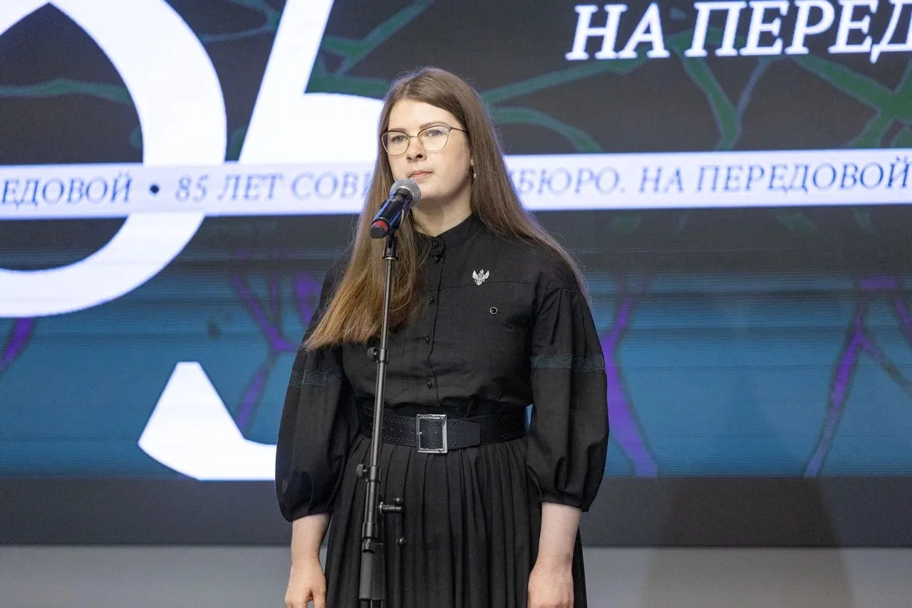 📸85 лет назад было принято судьбоносное решение: с третьего дня Великой Отечественной ...