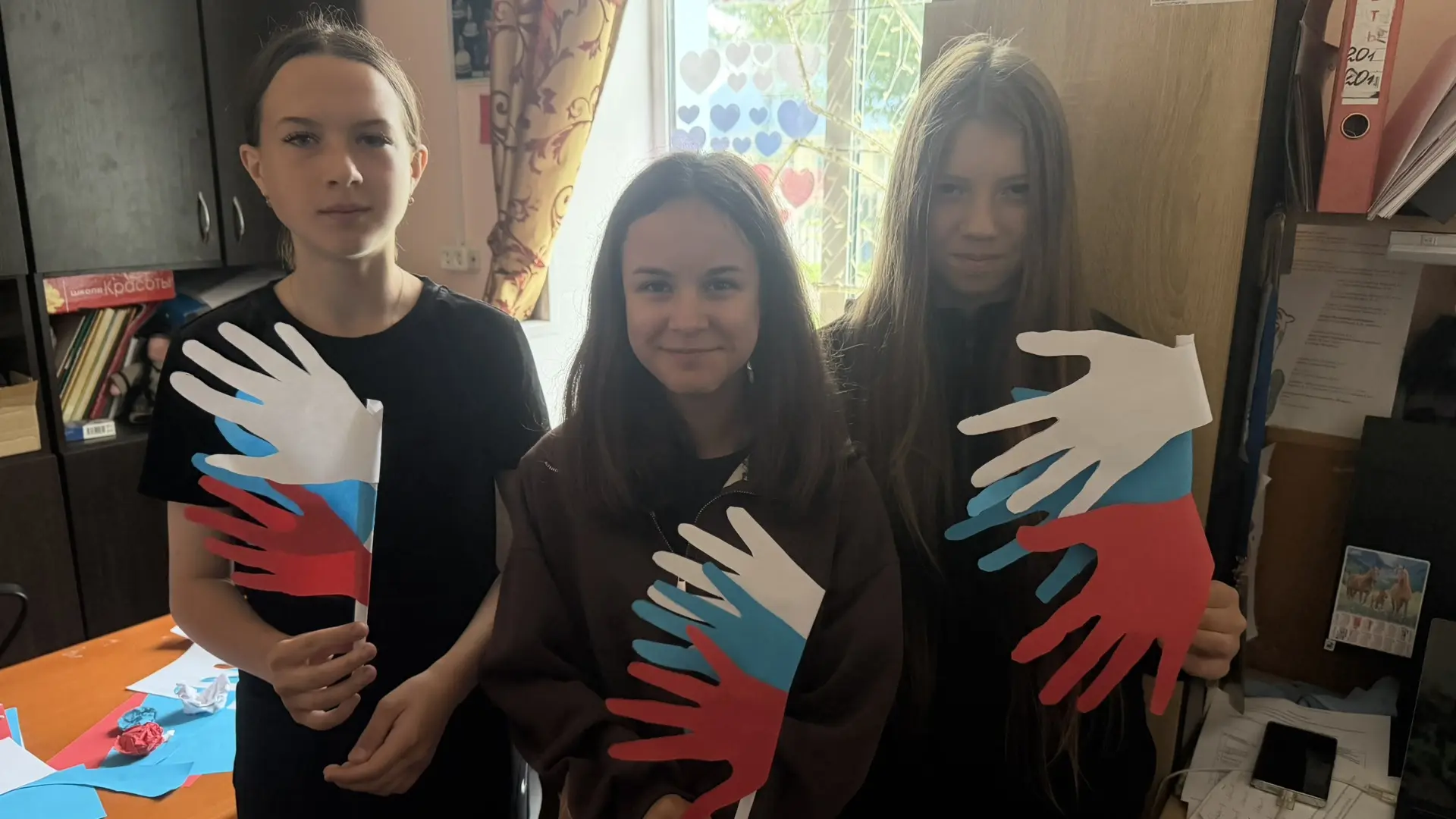 🇷🇺 Сегодня в КДЦ «Родник» царила особая творческая атмосфера — мы провели мастер-клас...