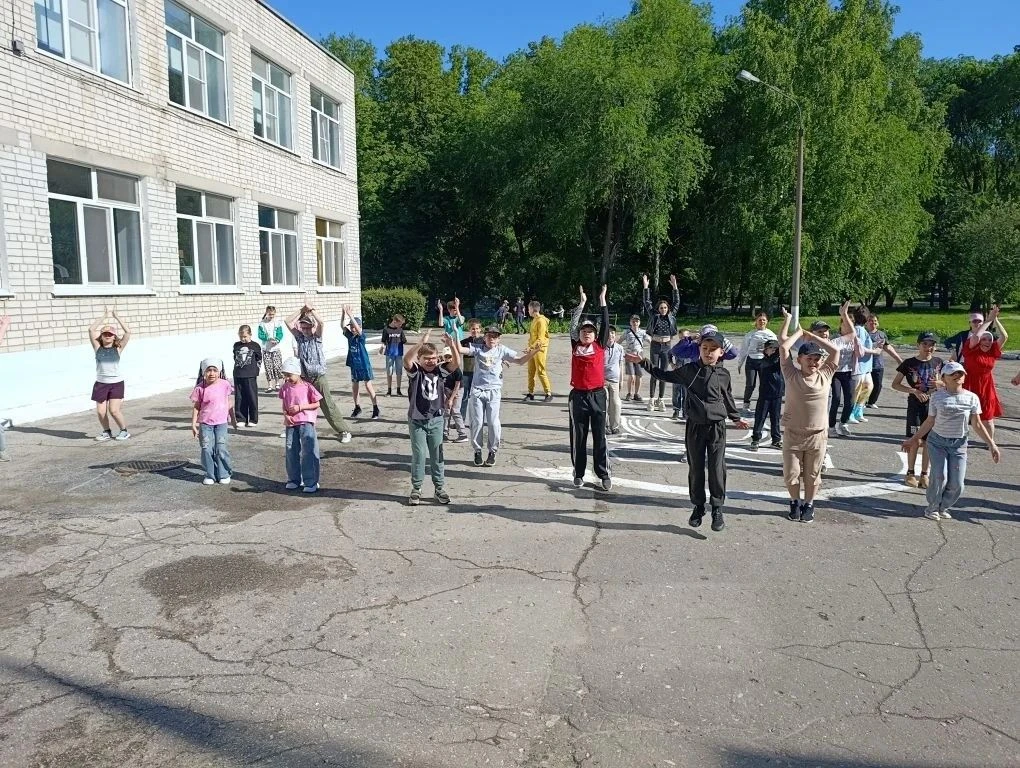 8 июня: День патриота в нашем лагере — день силы, гордости и вдохновения! 🇷🇺✨