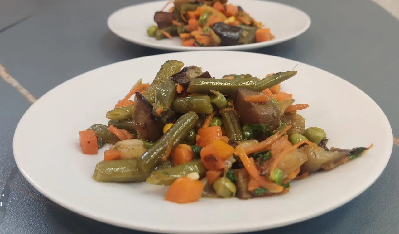 Уроки уроками, а вкусный обед в школе по расписанию