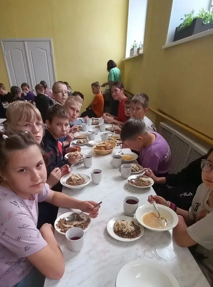 ☀️  3 день -  День здоровья в лагере «Сила в единстве»: один за всех и все за одного!
