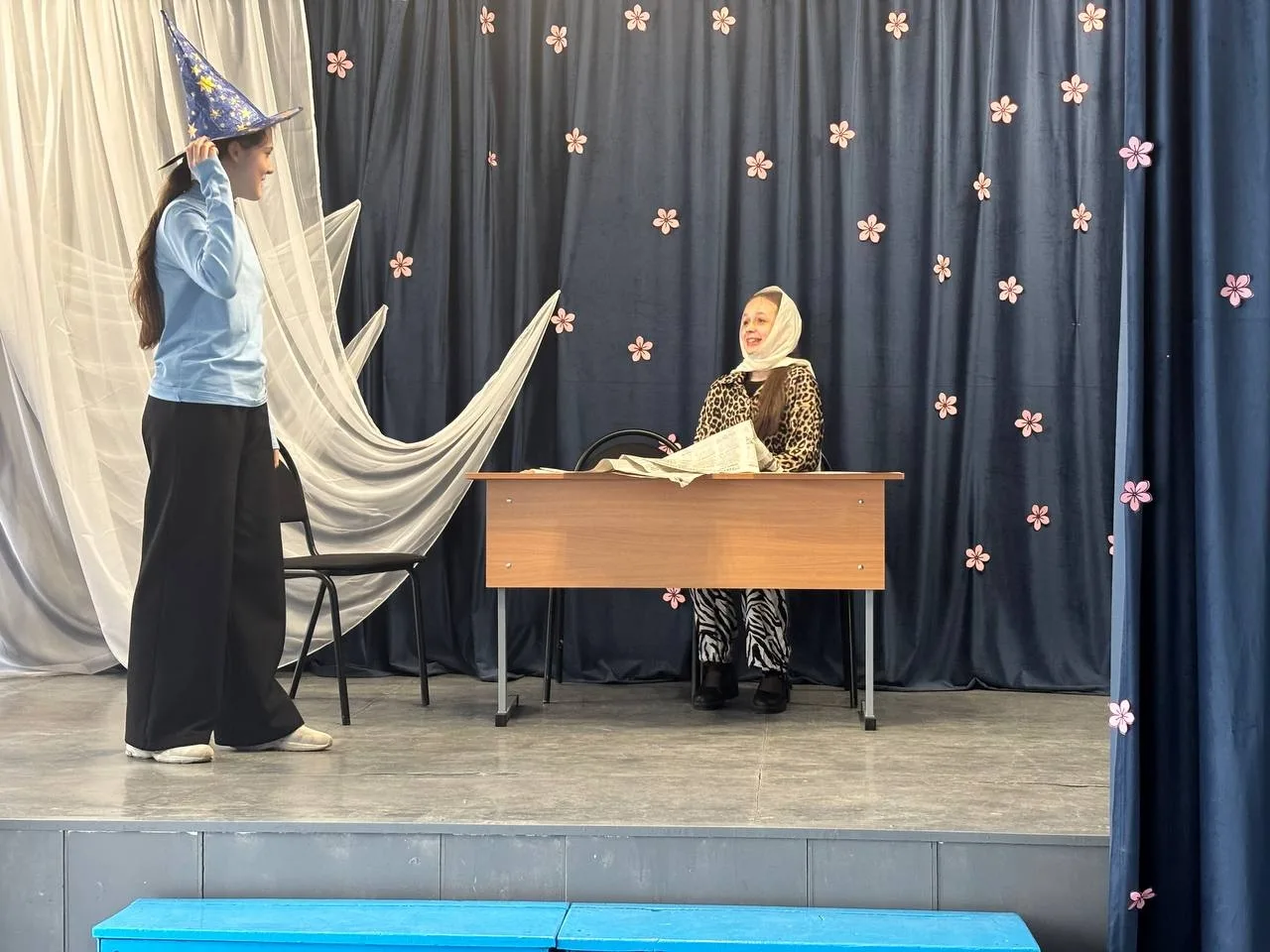 💯 Театр – это место, где оживают мечты 🎭🎪  🤩В преддверии Всемирного дня театра юные таланты школьных