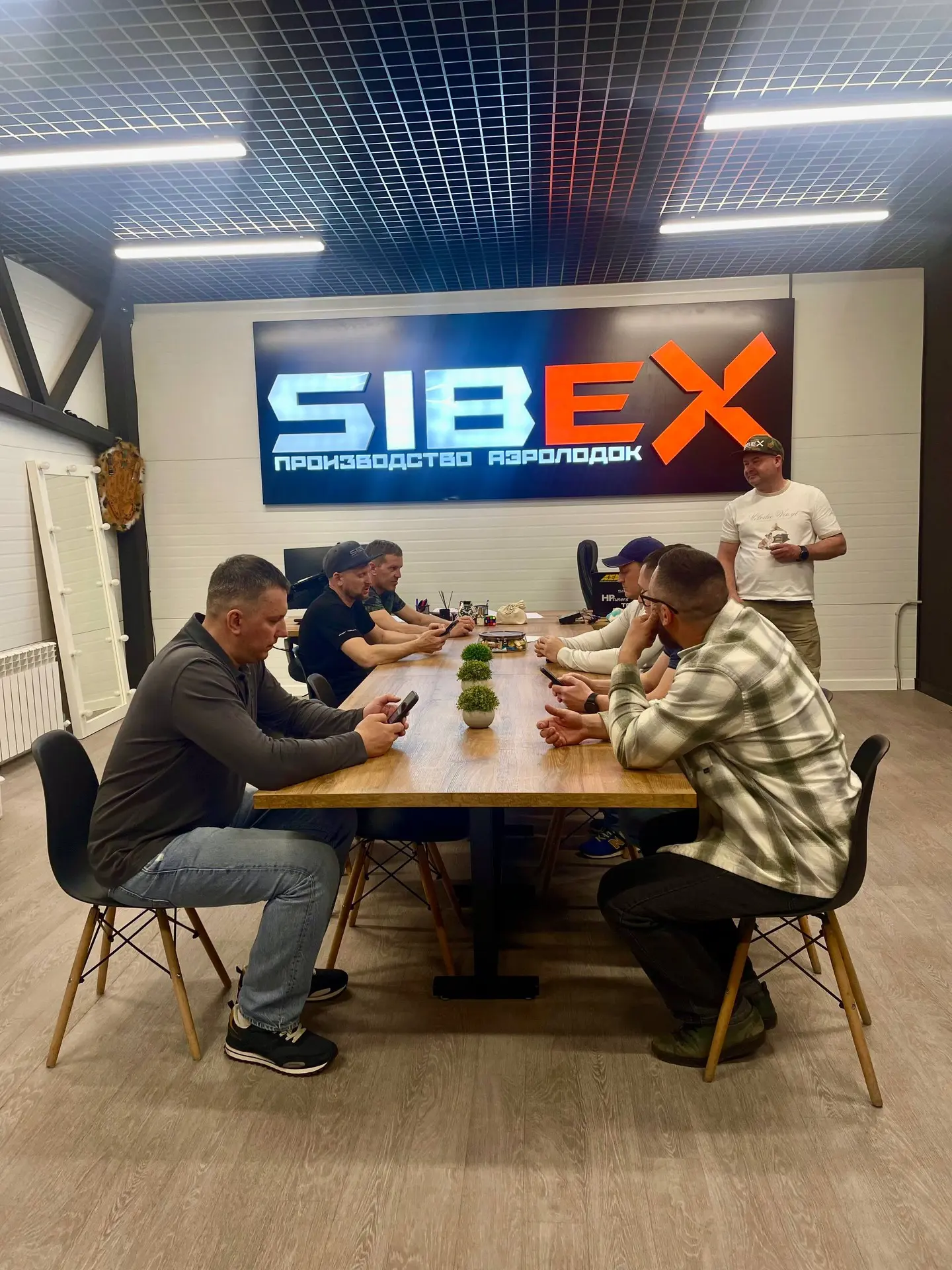 И вот — уже продумываем, куда поедем в ближайшее время 😎