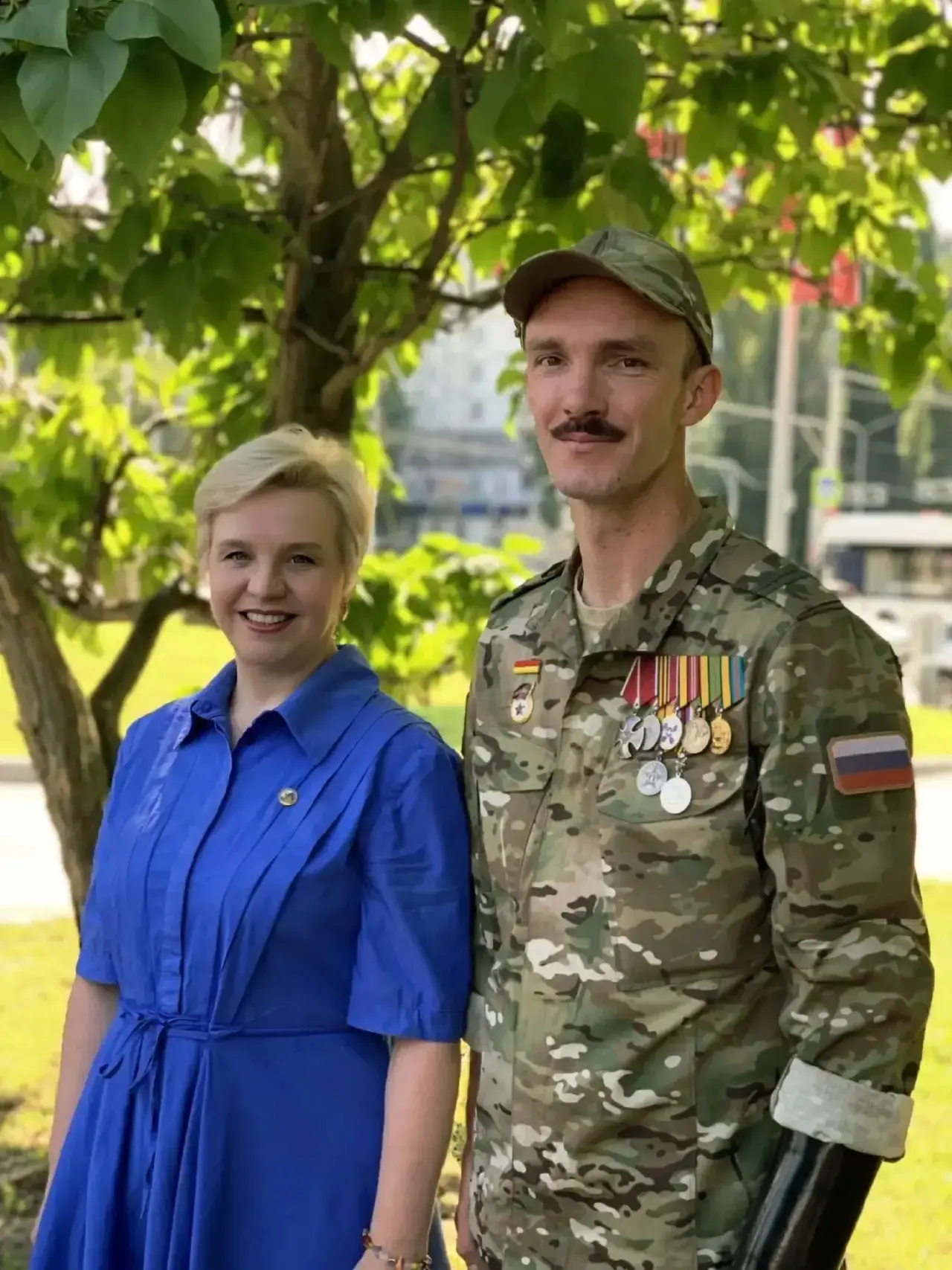 Сегодня, в День Воздушно-десантных войск, на площади у музея ВДВ в Воронеже прошло праздничное мероп