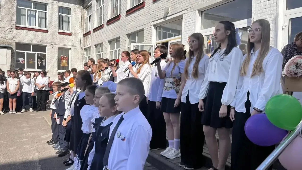 ✨ Учебный год закрыт — лето открыто! ✨    Сегодня у нас был особенный день: мы провели торжественную