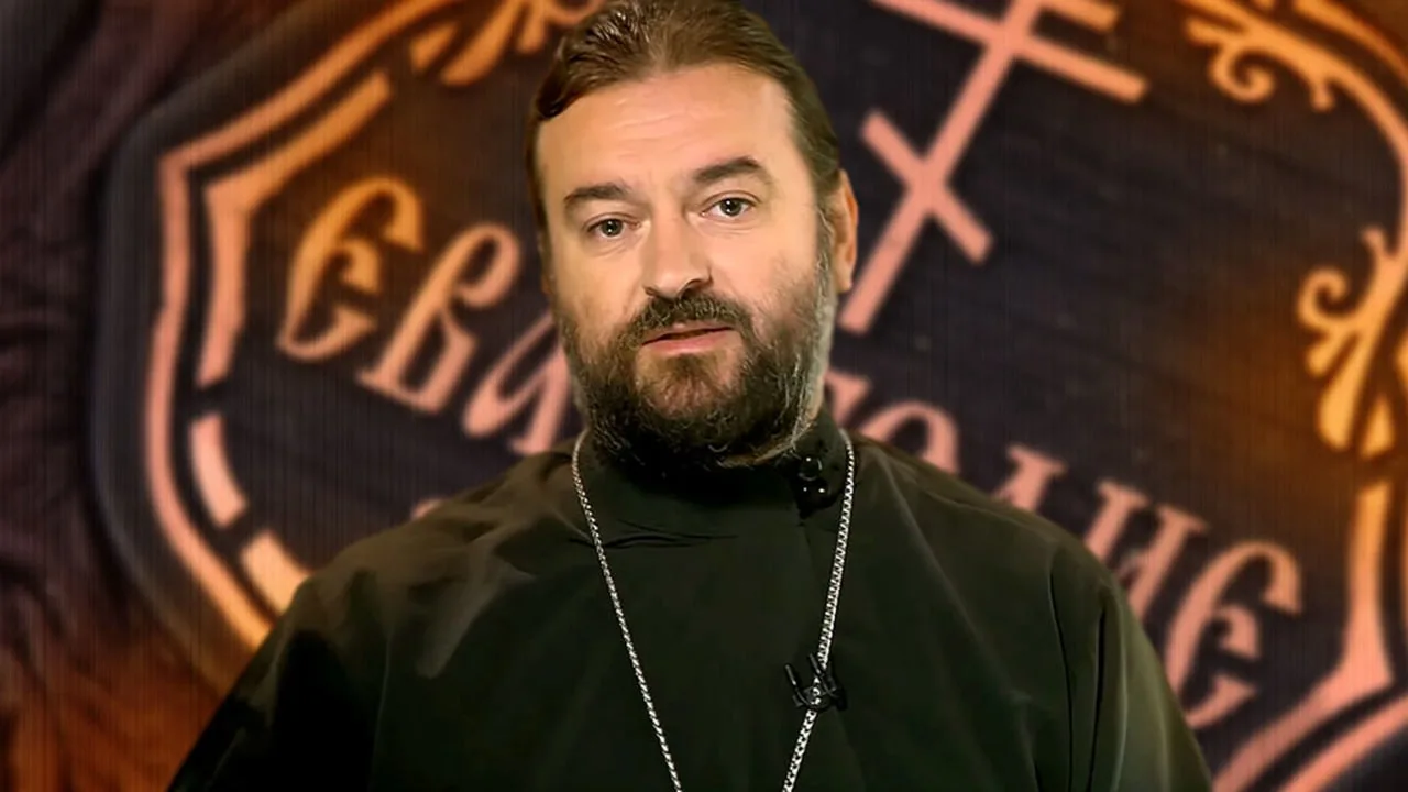 ❗️ Есть у нас такое понятие, как «молитвенное правило». Есть у молитвенного правила два врага: утром